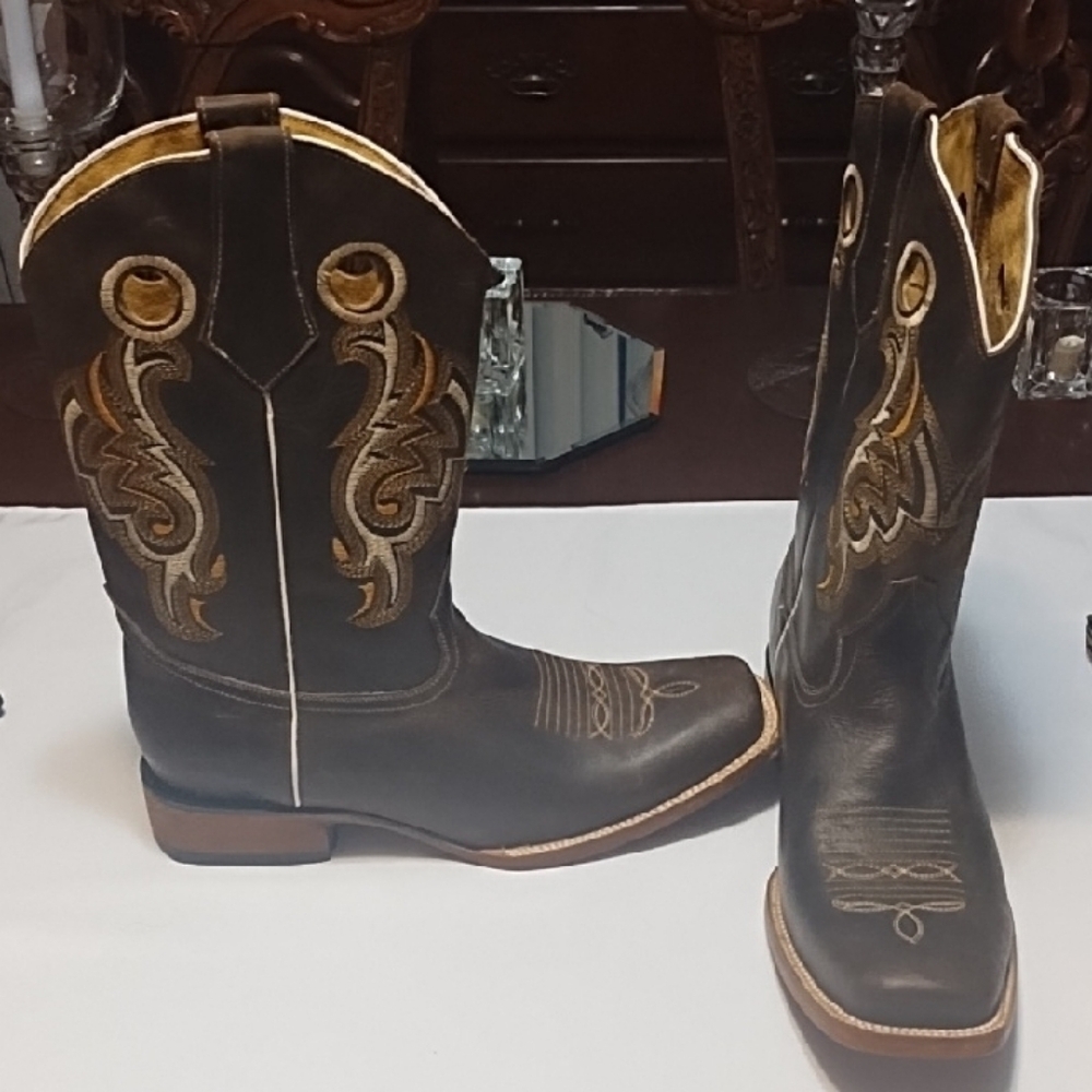 Brown Leather Cowboy Boots